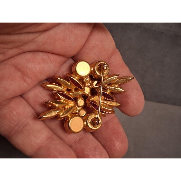 Vintage Juliana Pink AB Rhinestone Brooch Earrings Set Clip Backs - Picture 9 of 13